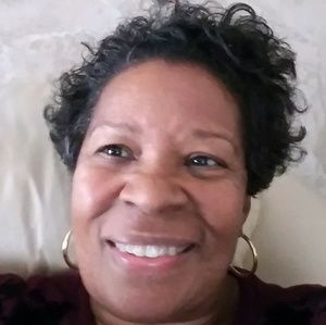 Meet your Posher, Felicia